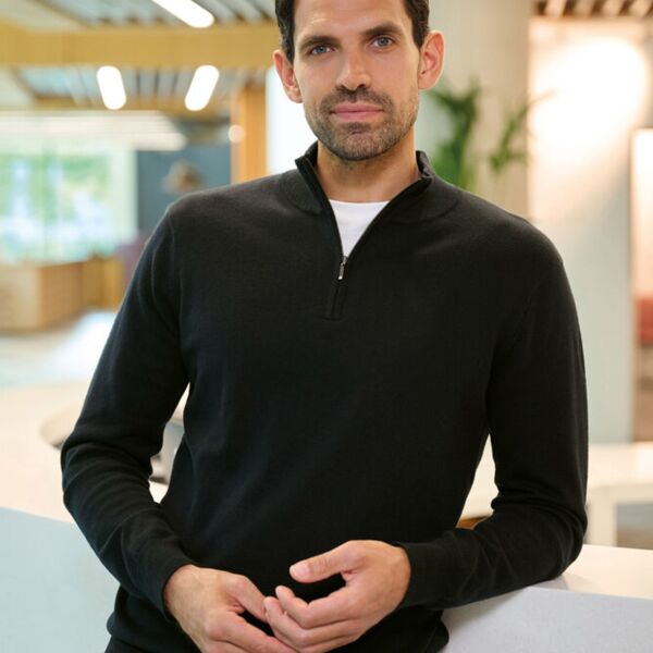 Brook Taverner Copenhagen 1/4 Zip Jumper Thumbnail